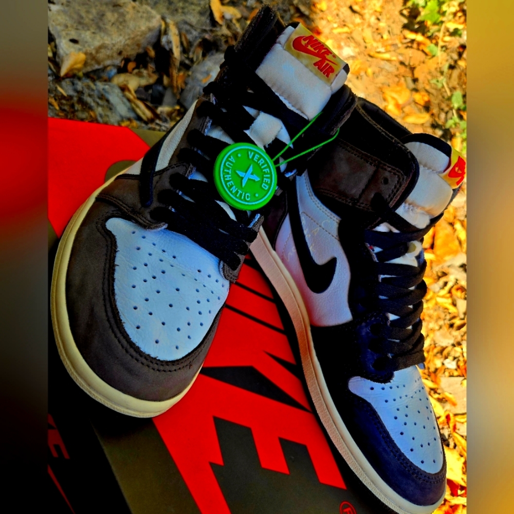 Nike Air Jordan 1 High OG Travis Scott SP